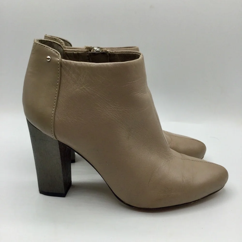 Circus by Sam Edelman Bond Booties In Putty Size 6.5